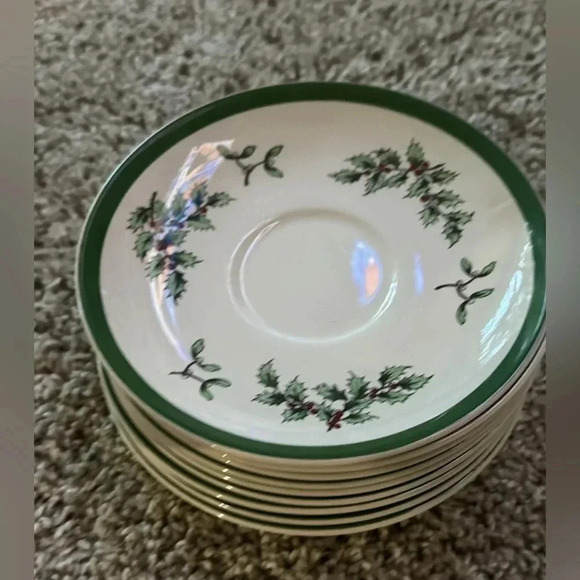 Set of 9 Christmas Tree Spode 135H Dessert/Tea Plates EUC Holiday - Picture 1 of 3